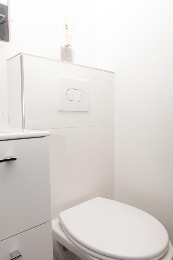 Appartement Petit Bijou Dans Le Centre De *